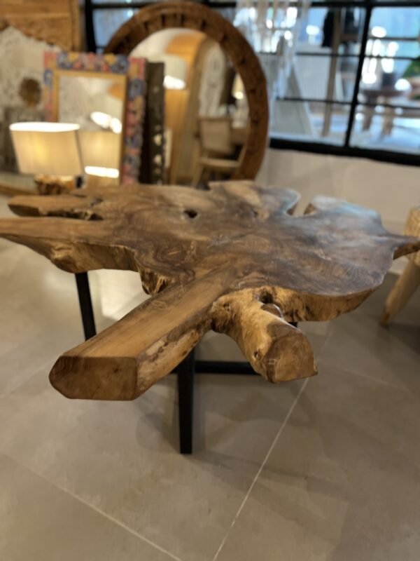 Mesa de teca con patas de hierro - Imagen 2