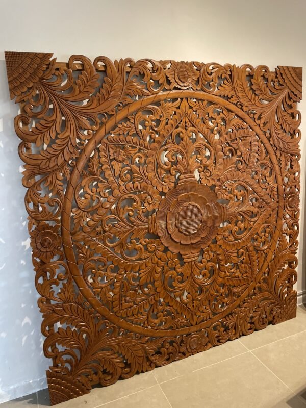 Panel grande tallado 200x200