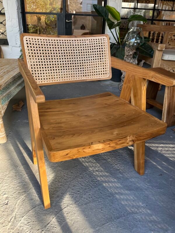 Silla de teca Dhuwur